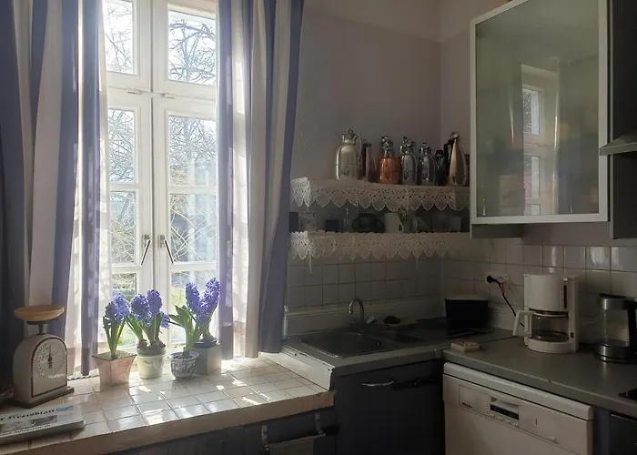 Rosindell Bed & Breakfast 3*