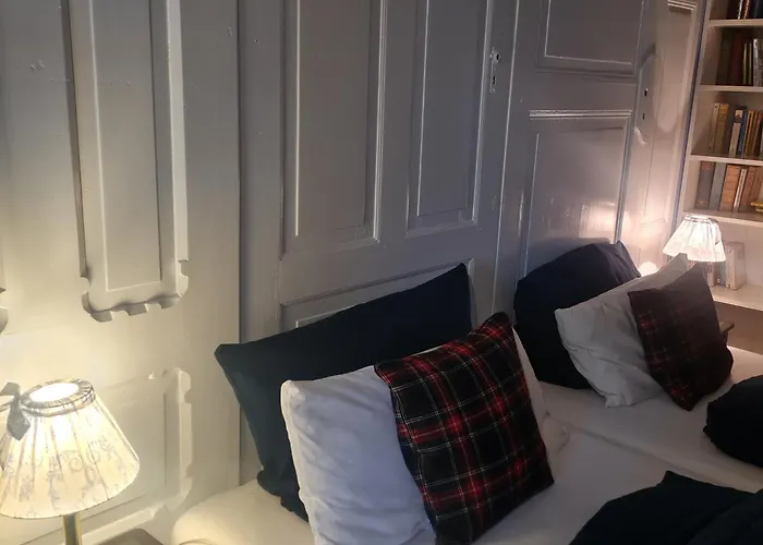 Rosindell 3* Lichtenau/Westfalen