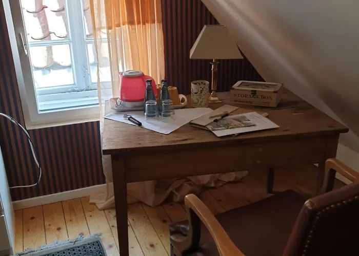 Rosindell Bed & Breakfast 3*